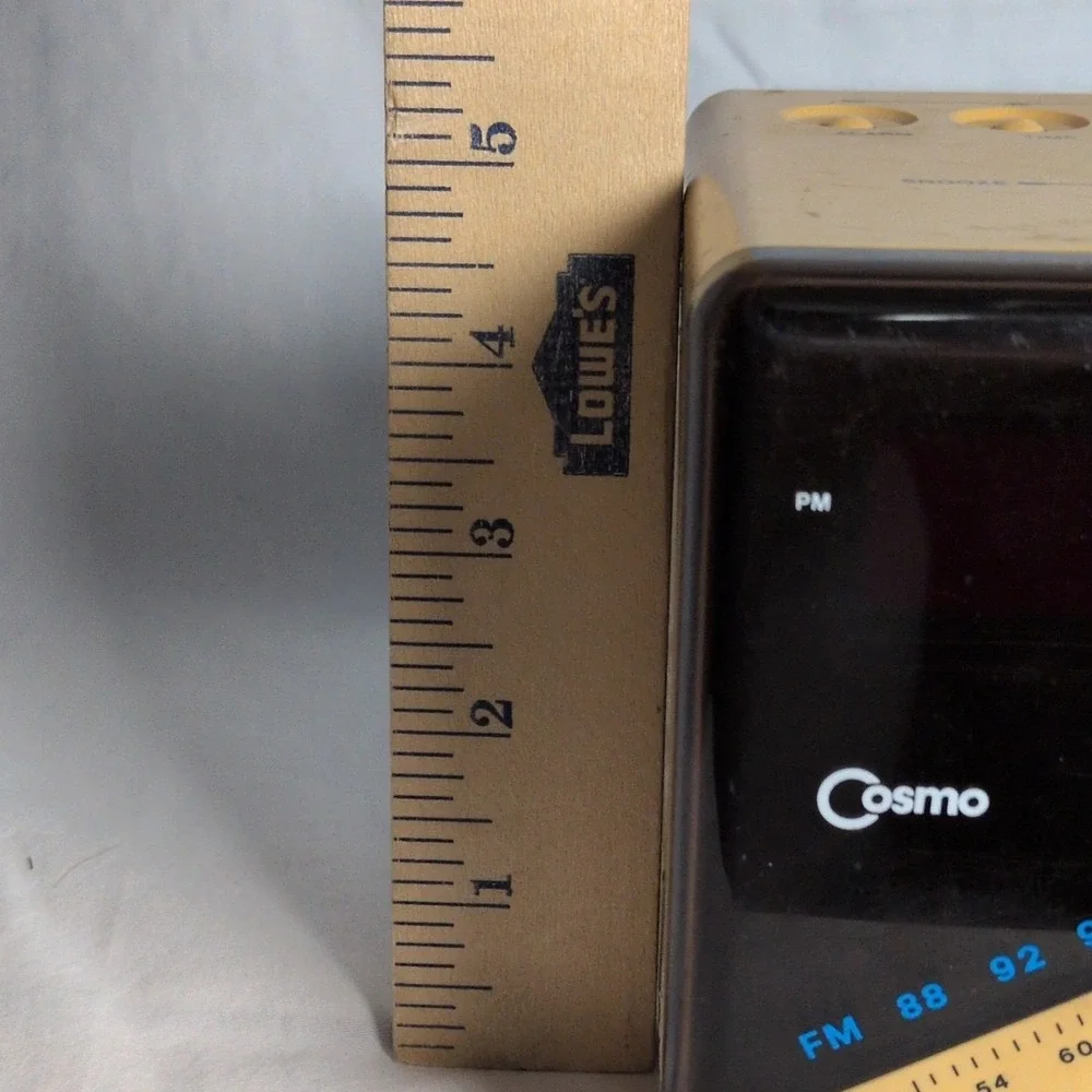 Vintage Cube Alarm Clock Radio Retro Digital Cosmo CR-2501